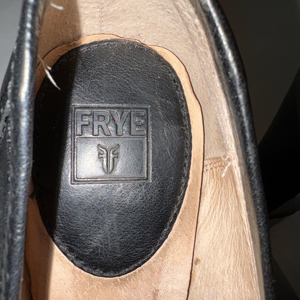 Frye Black Leather Naiya Kiltie Platform Loafers Size 10 - like new - Picture 4 of 10